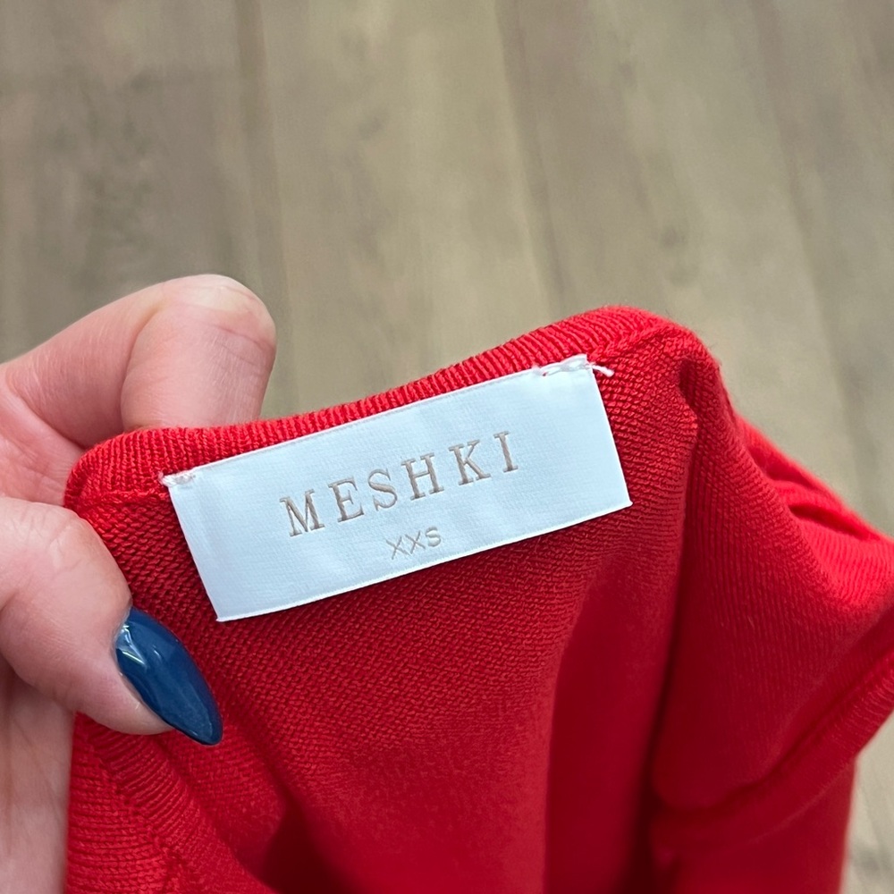 Meshki Red Sleeveless Buttoned Knit Maxi Dress - Picture 2 of 2